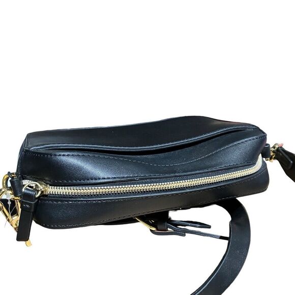 Calvin Klein‎ Bag WMNS Black Rossa Crossbody Faux Leather Gold Travel Luxury Zip - Picture 3 of 9